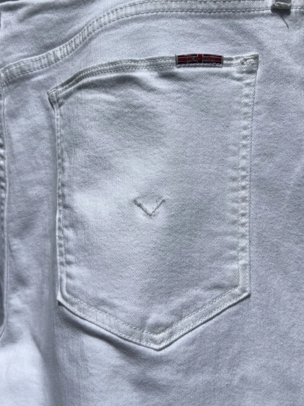 🌻NWOT Hudson Jeans Blake Slim Straight Men's White Stretch Denim Jeans Size 38